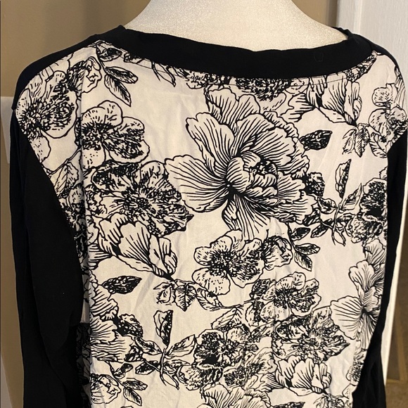 GUC SOFT SURROUNDINGS Stretchy Knit Tunic L - Picture 3 of 6